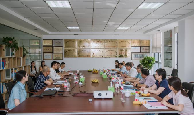 中國醫學裝備協會輸血相容性檢測技術(江蘇)培訓基地在力博醫藥揭牌成立
